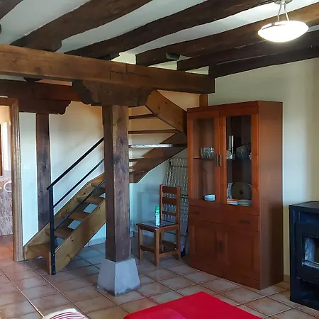 La Casa De Omi Camaleño